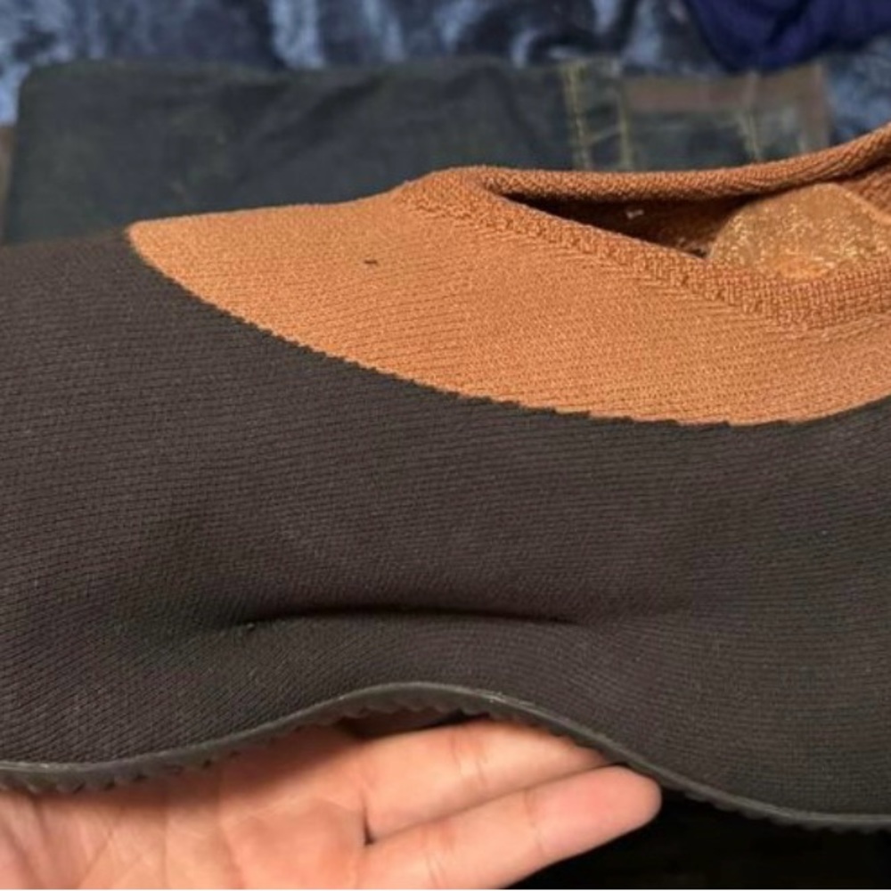 Yeezy - Picture 3 of 3